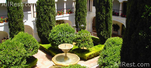 Gran Hotel Guadalpin Byblos 7